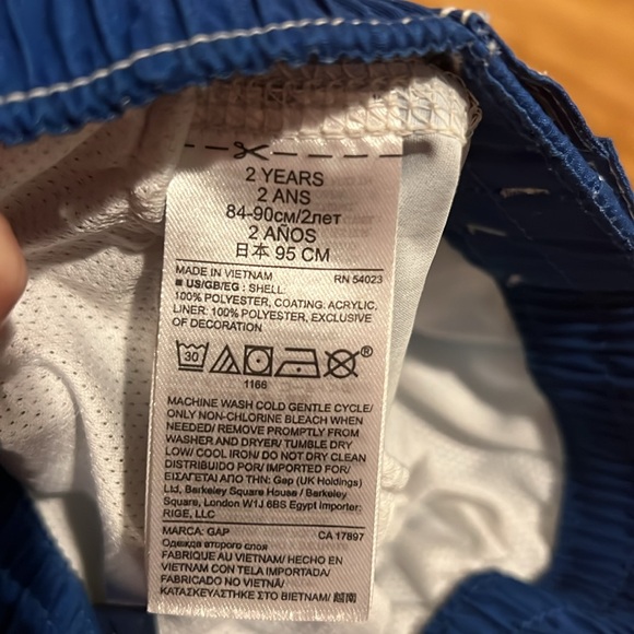 BabyGap Swim Trunks | 2 years - Picture 7 of 7